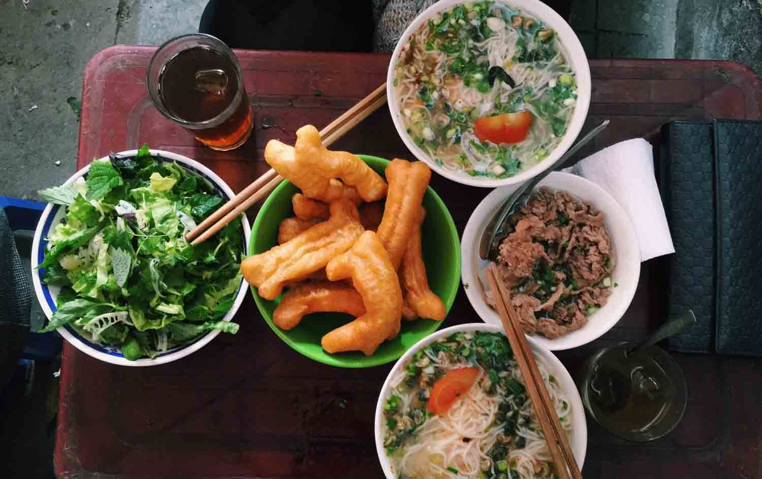 Tô bún ốc trong vắt
