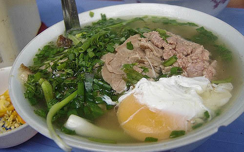 Hoa - Phở Bò, Bún Chả & Cơm Suất