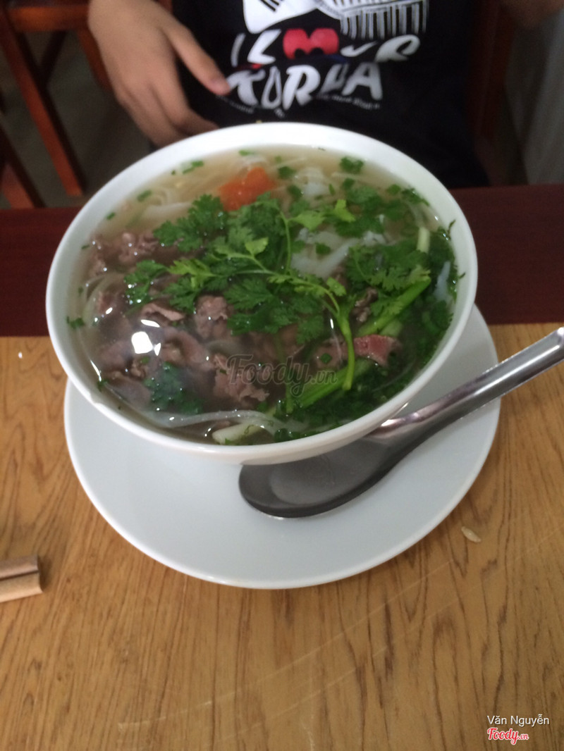 phở tái