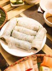 Bánh ướt thịt nướng