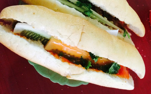 Bánh Mì Mít