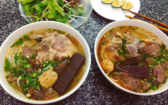 Quán Sông Hương - Bún Bò Huế