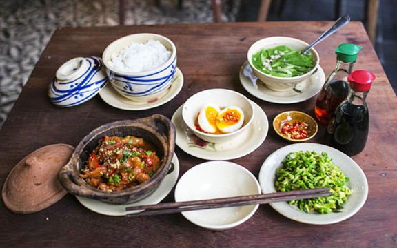 Thanh Restaurant - Cơm Việt Nam