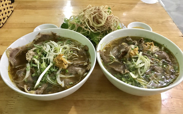 Bún Bò Cô Ngon