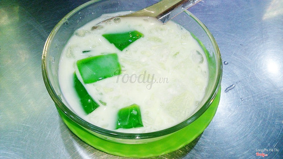 thạch sâm dứa sữa