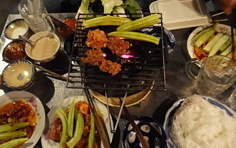 EAT, CHILL__GROUP__LEVEL> 5.6__PRICE> 6.3