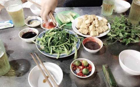 Quán Nóng - Cơm Bình Dân & Bia Hơi Hà Nội