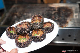 Nhum nướng mỡ hành