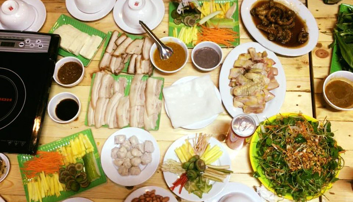 Vietfood - Lẩu Hải Sản & Bánh Tráng Cuốn