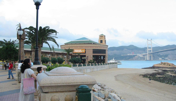 Park Island Pier