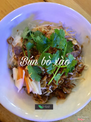 Bún bò xào kiểu Hàng Điếu Hà Nội 