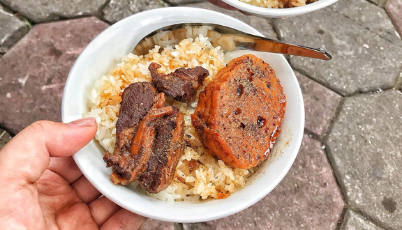 Xôi Bà Cụ - Quán Thánh