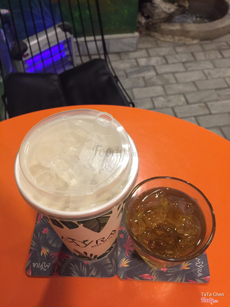 Sữa tươi trân châu đường nâu