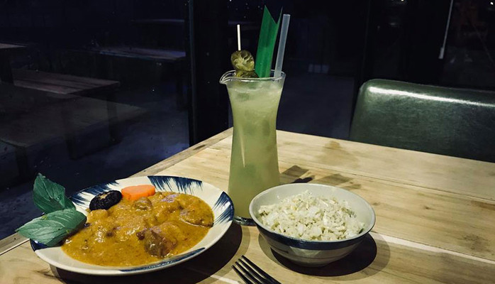 Bittersweet Bistro - Cocktail, Food & Music