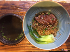 Dried noodle with honey bbq pork( must try)