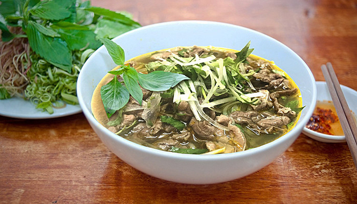 Cô Thắm - Bún Bò Huế