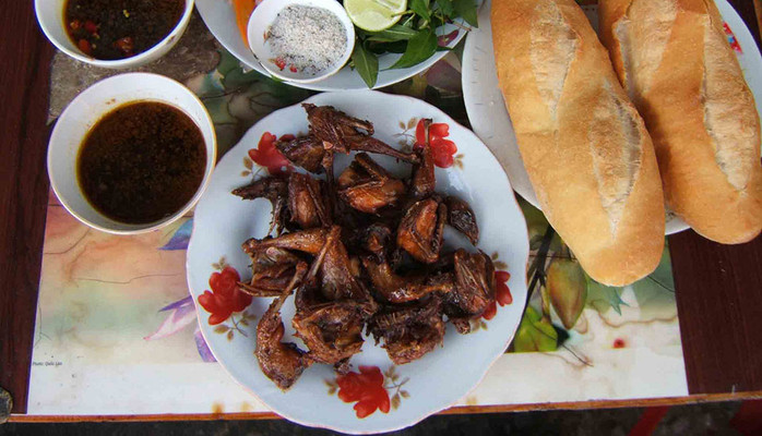 Cút Chiên Bơ - Lê Văn Lương