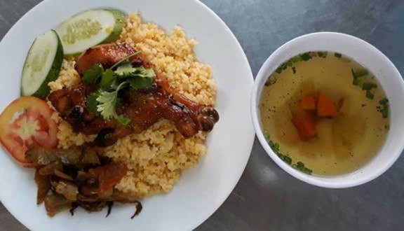 Cơm Gà Hoàng Việt