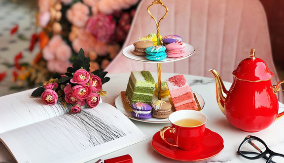 Blooms - Afternoon Tea & Floral Design