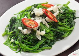 rau muống xào