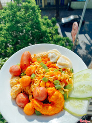 Mì trộn thập cẩm đặc biệt