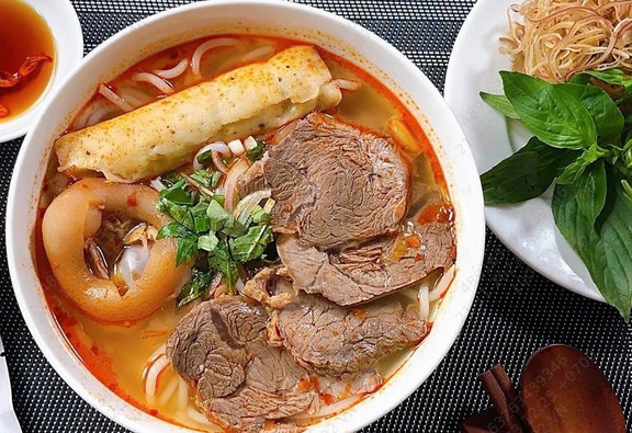 Bún Bò Huế Minh Anh - Nguyễn Cảnh Chân