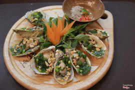 Hàu nướng mỡ hành