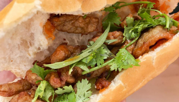 Bánh Mì Phi Công - Lương Yên