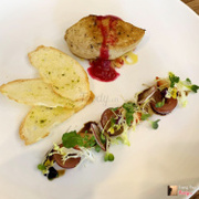 Pate gan ngỗng áp chảo