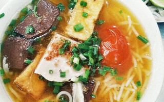 Bún riêu