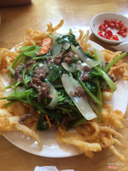 Phở chiên trứng