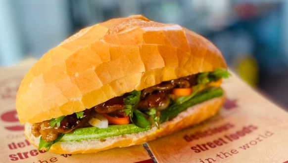 Bánh Mì Thịt Nướng 94 - Phan Trung