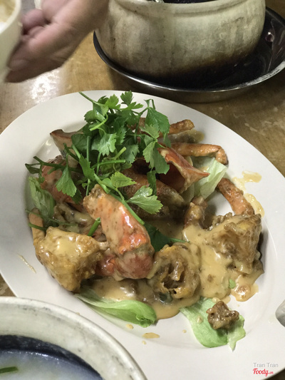 Cua sốt trứng muối