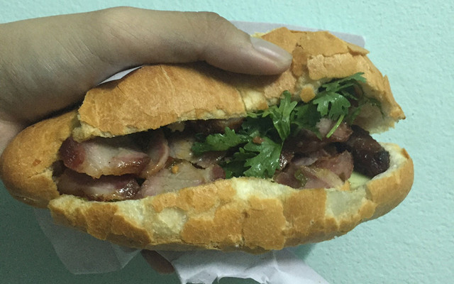 Bánh Mì 3 Cô - Nam Kỳ Khởi Nghĩa