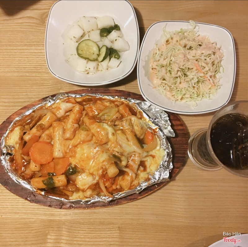 Teokbokki phomai