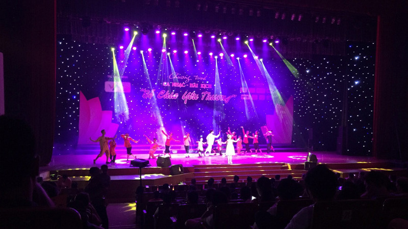 Nhà Hát Trưng Vương