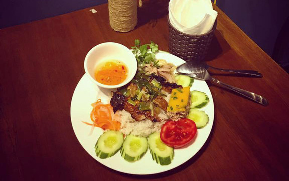 Vonvo Coffee & Cơm Tấm