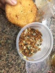 bánh cam vs bánh đúc