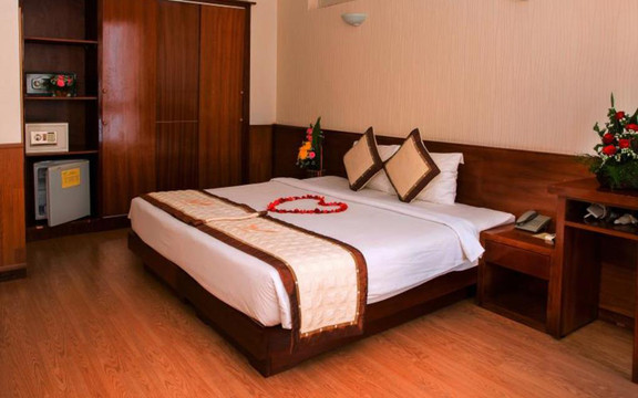 Golden Rain Hotel