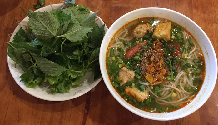 Mì Quảng & Bún Riêu