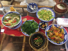 1 bữa cơm gđ đầy ấm cúng hihi🥰☺️