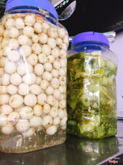 Cà pháo & dưa chua muối xổi