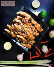Chân gà rang muối 