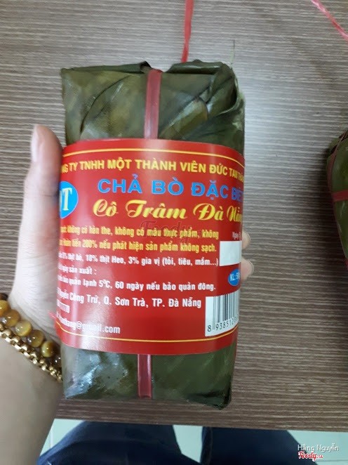 chả bò đặc biệt loại 1: 290.000 đ/kg, đòn 145.000 đ