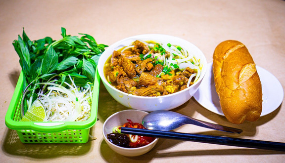 Cô Ba - Phở, Bún Bò Huế & Bò Kho