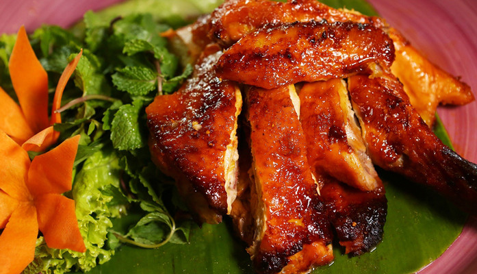 Gà Nướng Muối Ớt 2 Tỏi