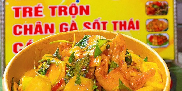 Ăn Vặt CHOÉ - Chân Gà Sốt Thái & Tré Trộn - Chiến Lược