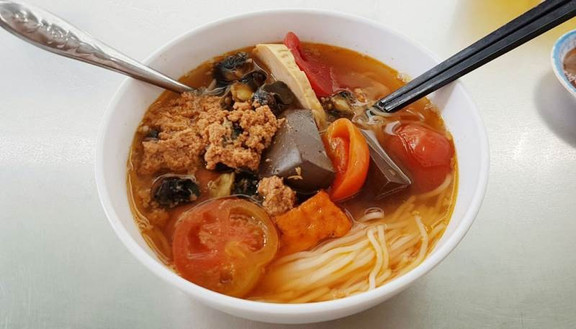 Tiểu Ly - Hủ Tiếu, Bò Kho & Bún Riêu