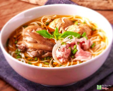 B&#250;n b&#242; Huế