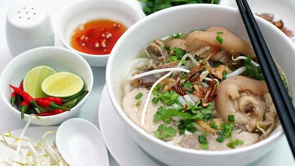 Quán Bụi - Bánh Canh & Hủ Tiếu - Phan Đình Phùng